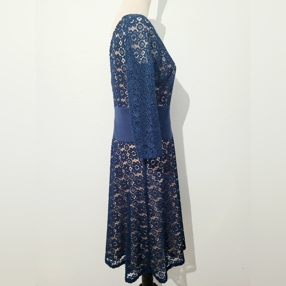 Adrianna Papell Women's Lace Navy  Cocktail Dress Size 6 Elegant Floral Lined - Picture 4 of 12